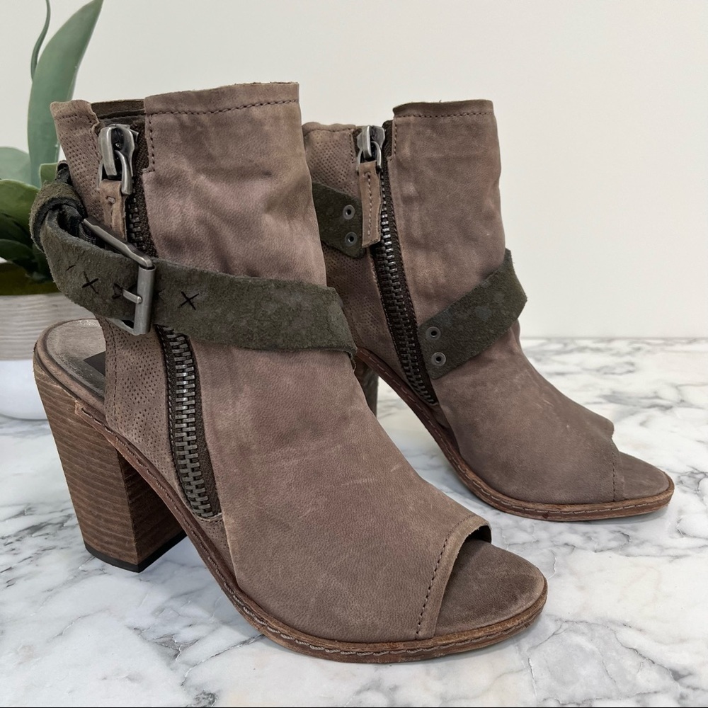 Dolce Vita brown distressed leather peep toe heeled ankle boots sandals 7.5